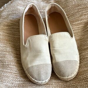 Elegant Canvas Espadrilles - Cream and Tan